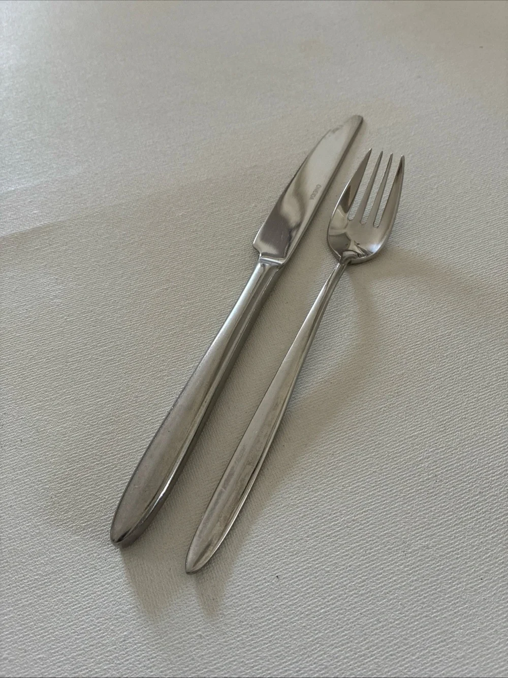 Oneida Essence Glossy Salad Fork And Dinner Fork Stainless Steel